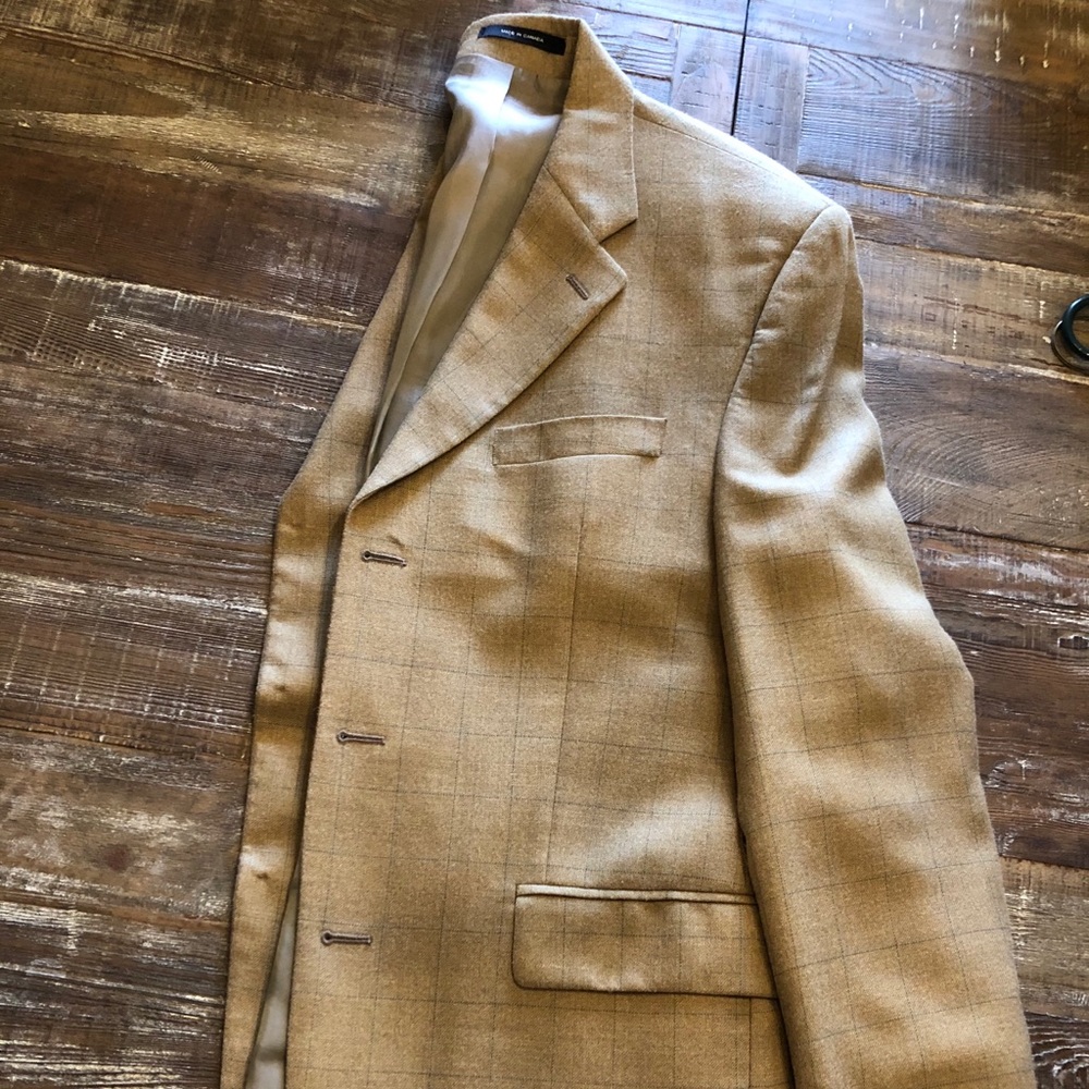 Men’s sports coat size 42R